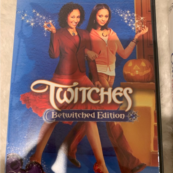 Disney Channel Original Classics - Picture 6 of 7